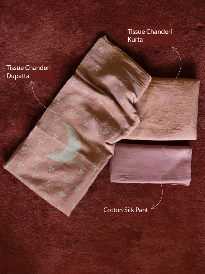 The Chandrima Antique Pink- Tissue Dupatta set