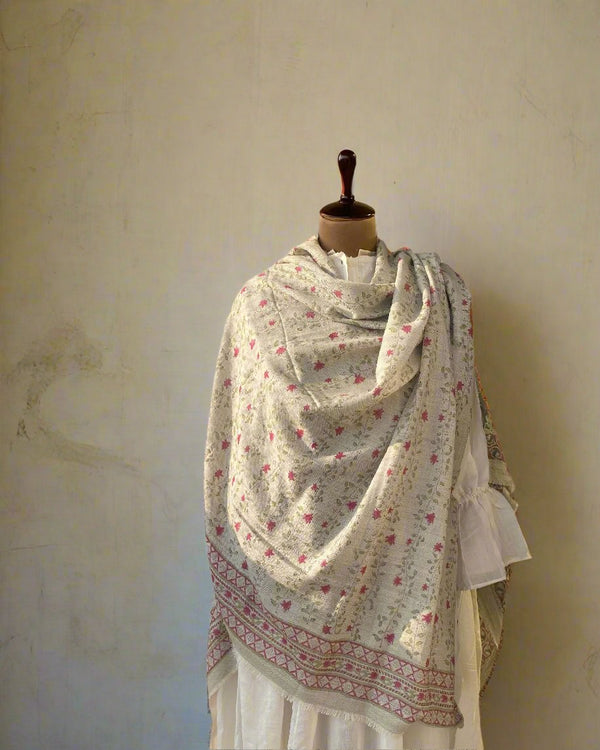 Bela Natural- Woolen Shawl